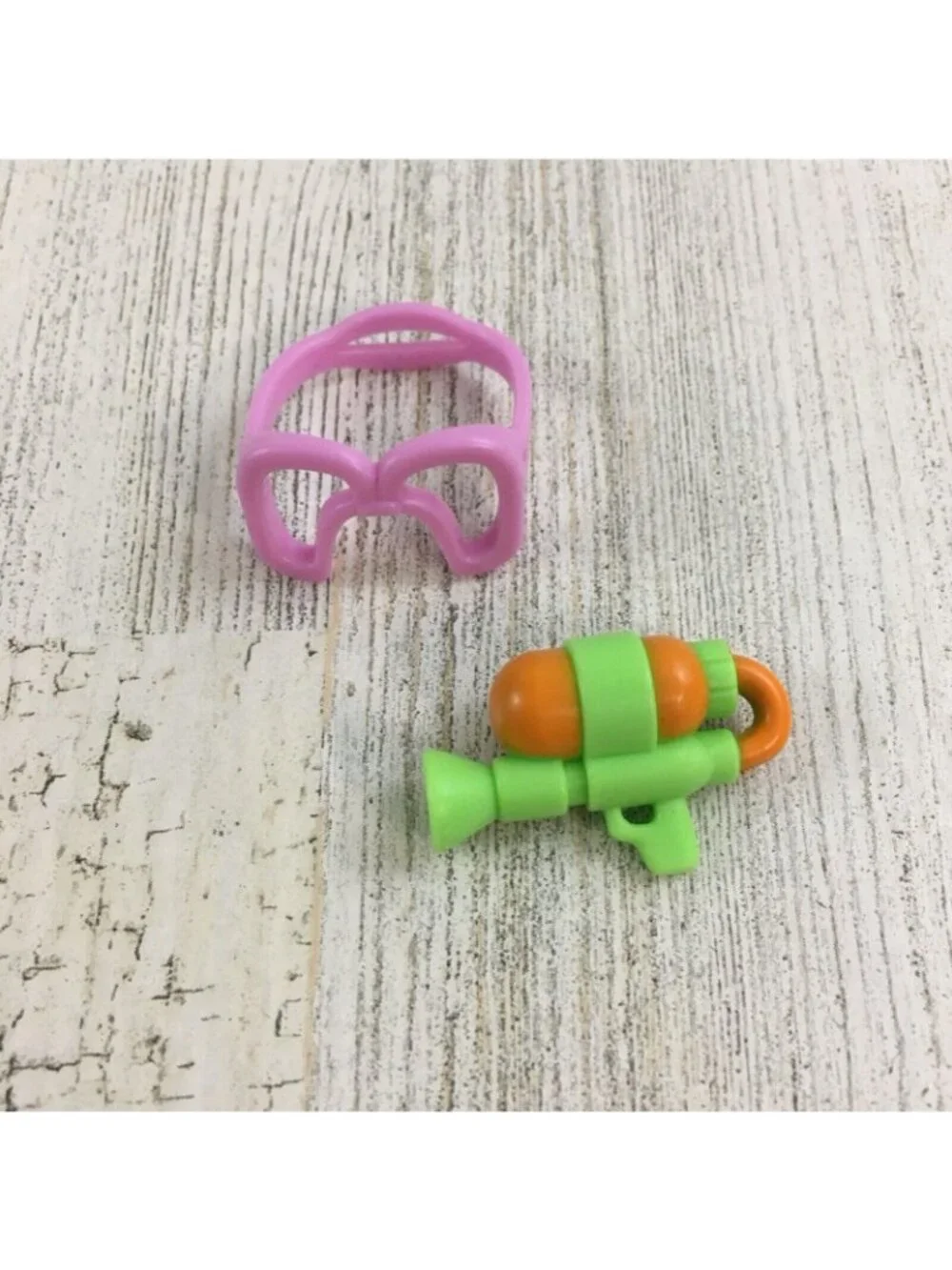 Bluey Heeler Figure Pink Goggles Orange Swim Suit Rashie Pool Beach Day NEW